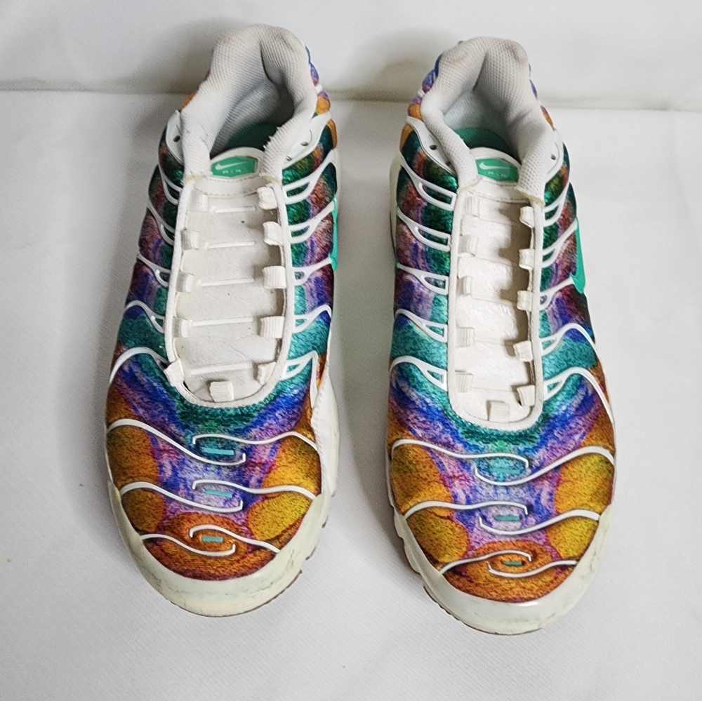 Nike AR1949-100 Alternate Galaxy Size 8.5